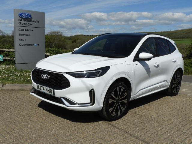 2024 (74) Ford Kuga ST-Line X 5 door 2.5L Duratec PHEV 243PS FWD CVT Automatic