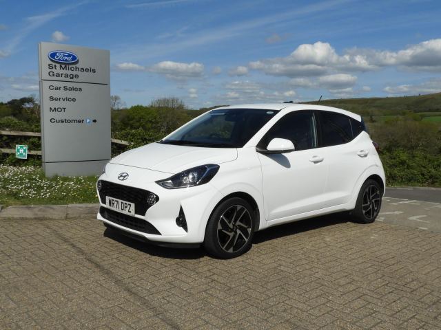 2021 (71) Hyundai i10 I10 PREM 1.0 MY22